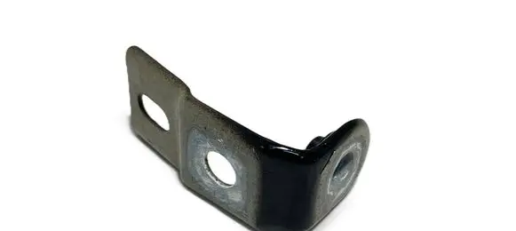 Fender mounting bracket