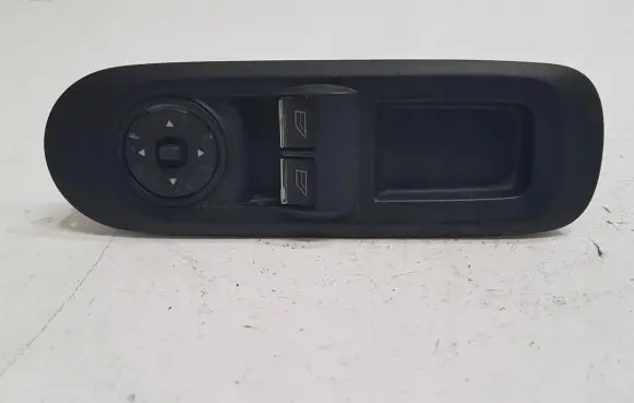 Ford Mondeo MK IV Electric window control switch 7S7T-14A132-CB