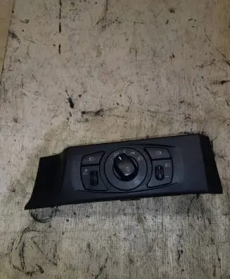 BMW 5 E60 E61 Light switch 6953739 33290203 0041179267001