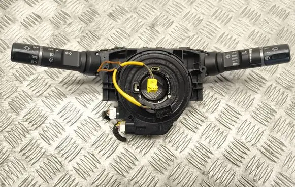 Mazda 6 Wiper turn signal indicator stalk/switch GS1R66120A DF7566122 DF7466128