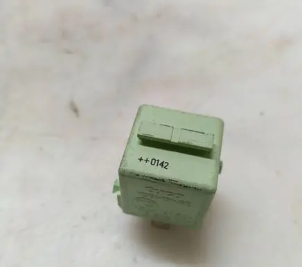 BMW 5 E39 Other relay 61368373700 12313459312