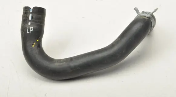 Volvo V60 Engine coolant pipe/hose 32249388