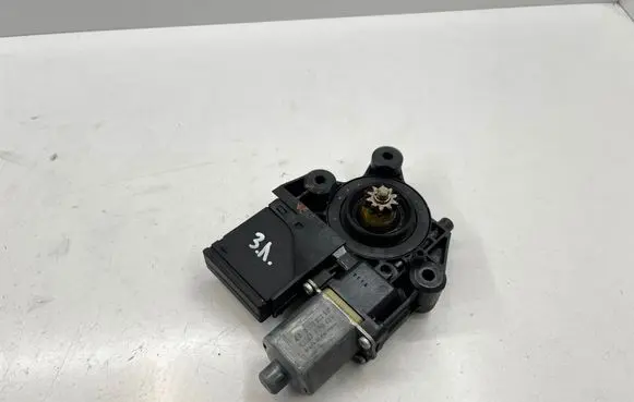 Renault Scenic III - Grand scenic III Rear door window regulator motor 827310004R 915946100 916835101