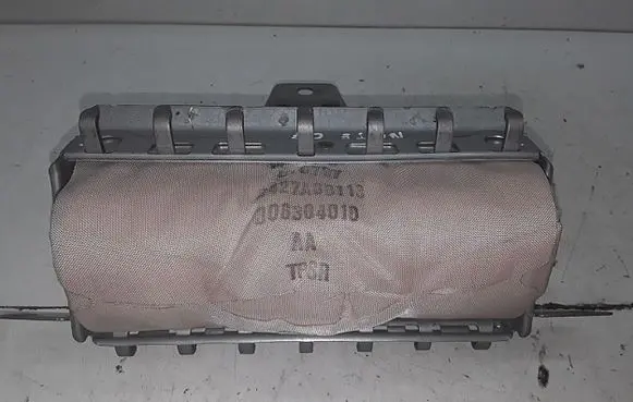 Nissan Note (E11) Passenger airbag 306304010