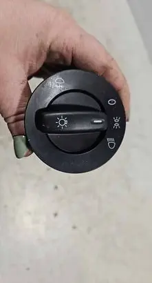 Volkswagen Golf V Light switch 1K0941431AH
