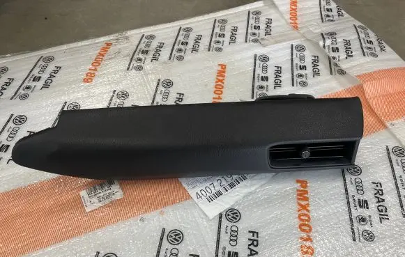Lexus UX Dashboard glove box trim 5540276020