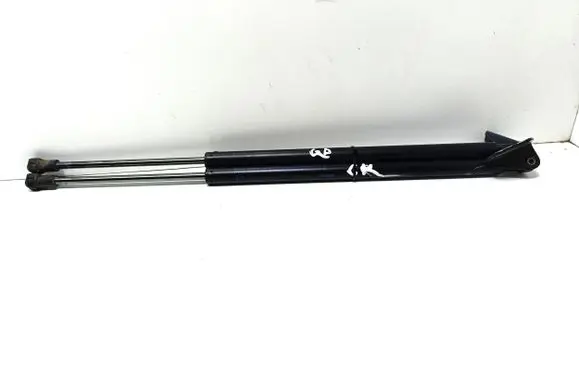 Mazda CX-3 Tailgate/trunk strut/damper