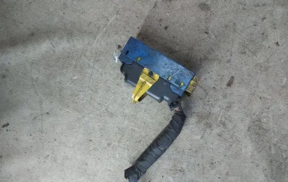 Renault Espace - Grand espace IV ABS module connector plug 953756