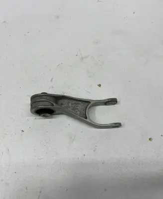 Porsche Macan (95B) Engine mounting bracket 95B199331B