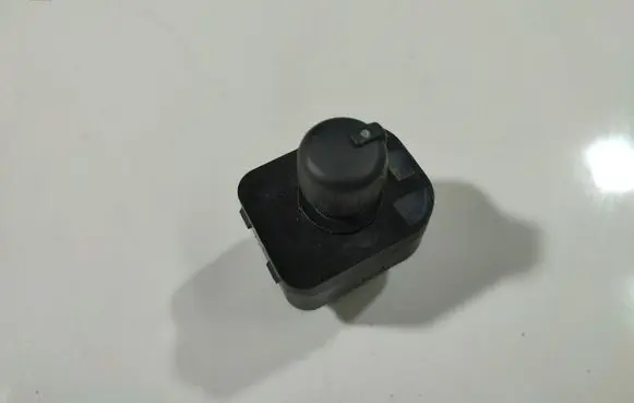 Audi A6 S6 C6 4F Wing mirror switch 8E0959565