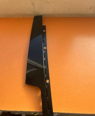 Fiat 500X Front door glass trim molding 51939941 B634 2600000002936