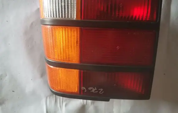 Ford Scorpio Rear/tail lights 85GG13N004AA 72155