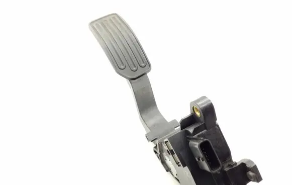 Nissan Leaf I (ZE0) Accelerator throttle pedal 180021KM0B