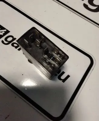 Audi 100 S4 C4 Window control relay 443959257B 898540