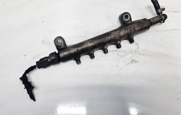 Nissan Pathfinder R51 Fuel main line pipe 