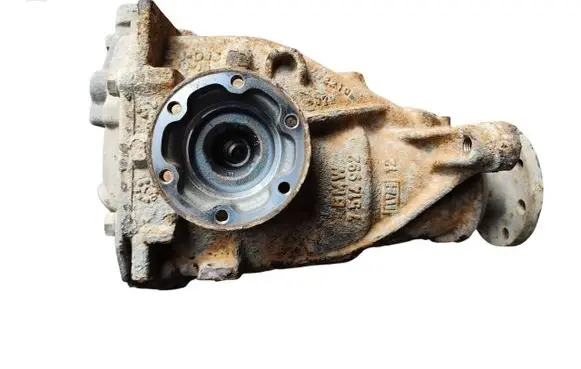 BMW 1 E81 E87 Rear differential 7519925