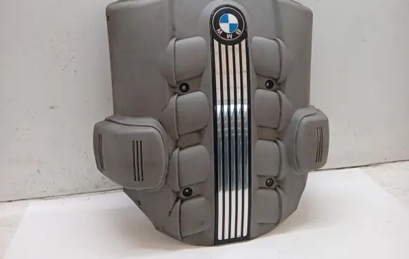 BMW 7 E65 E66 Engine cover (trim) 7511559