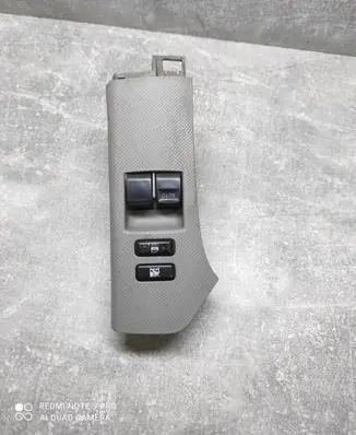 Toyota Yaris Electric window control switch 742320D110