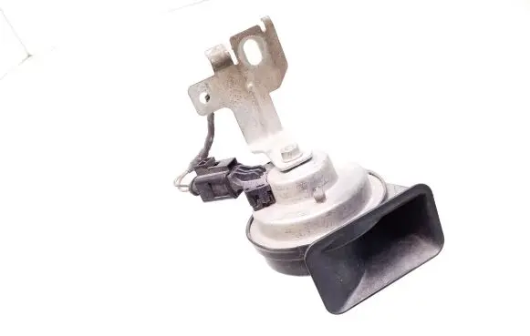 Volkswagen PASSAT B8 Horn signal 5Q0951223