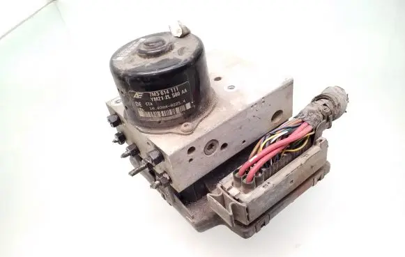 Volkswagen Sharan ABS Pump 7M3614111 7M3907379B