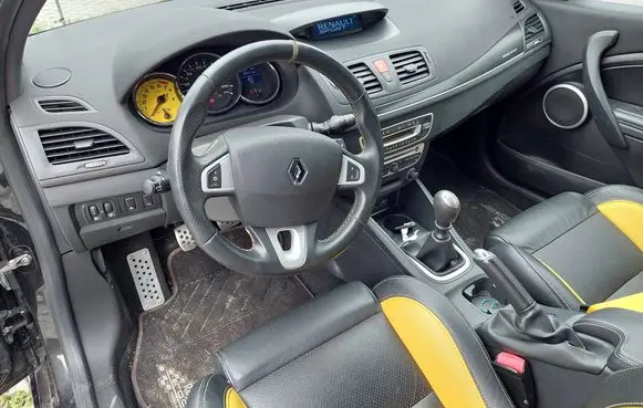Renault Megane III Dashboard 
