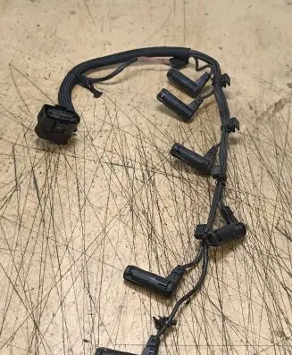 BMW 5 F10 F11 Glow plug wires 09444912 094449 610452