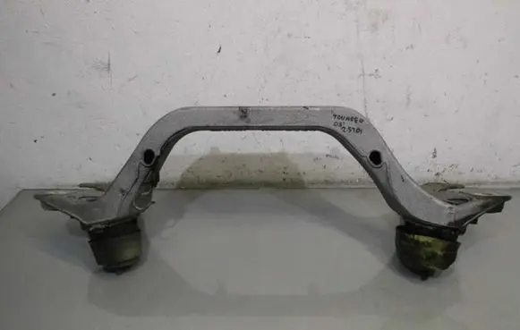 Volkswagen Touareg I Engine mount vacuum valve 