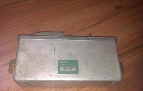 Renault Espace II ABS control unit/module 0265100047 3630450