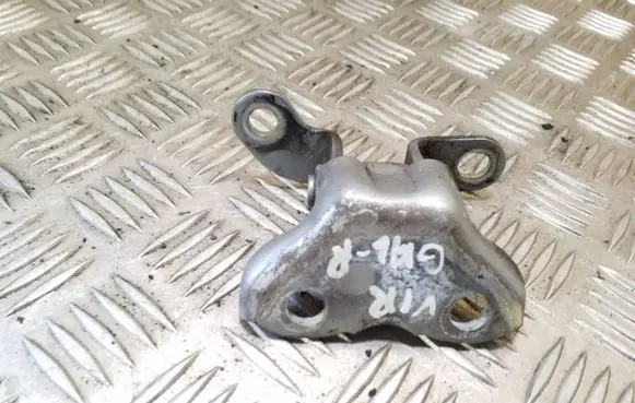 Toyota Yaris Rear door upper hinge