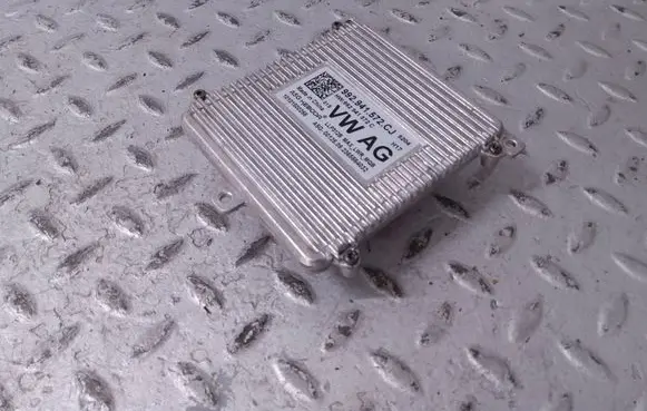 Skoda Kodiaq Headlight ballast module Xenon 992941572CJ 10101500255