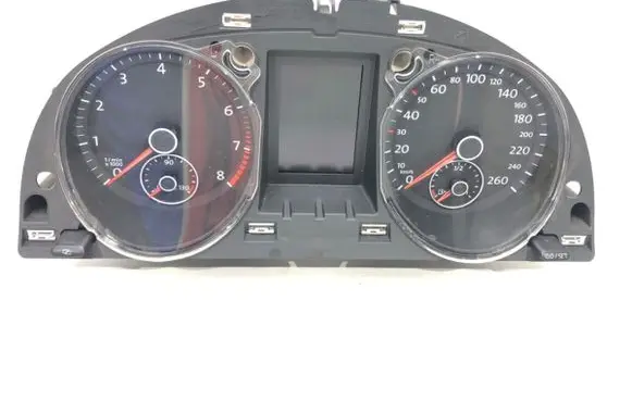 Speedometer (instrument cluster)