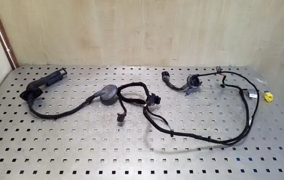 Audi A5 8T 8F Front door wiring loom 8T0971030C