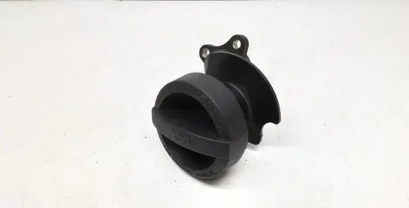Volvo S60 Oil fill pipe 31330189