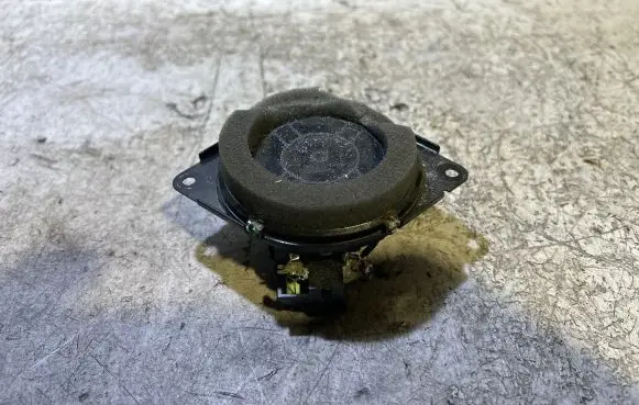 Ram 1500 Panel speaker 68043045AD 8923021701A 32320J0293