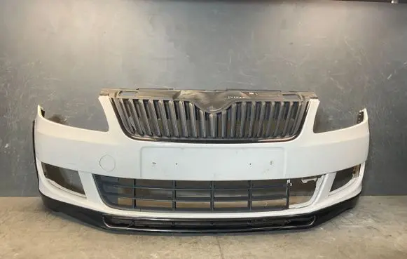 Skoda Fabia Mk2 (5J) Front bumper 5J0807221D 5J0853668C 5J0807795A