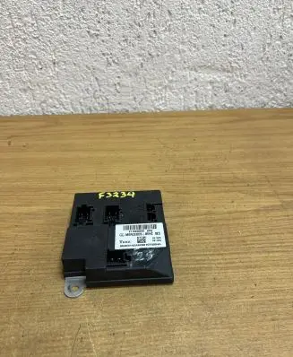 Mercedes-Benz E W211 Central body control module 2115458532 F3234