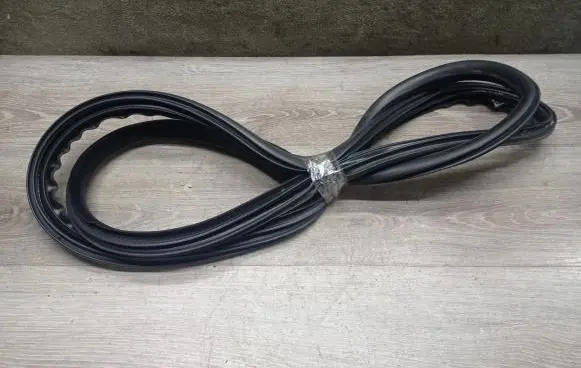 Volvo S80 Front door rubber seal