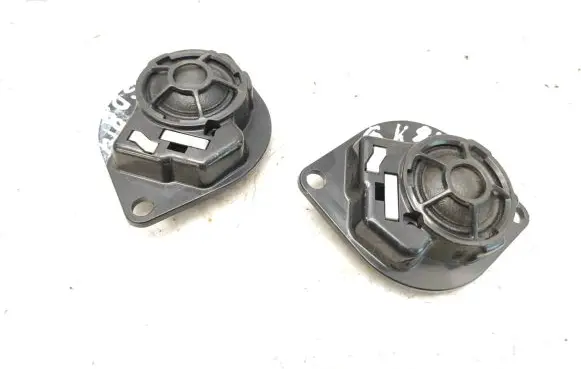 Volvo C70 High frequency speaker in the rear doors 30679338