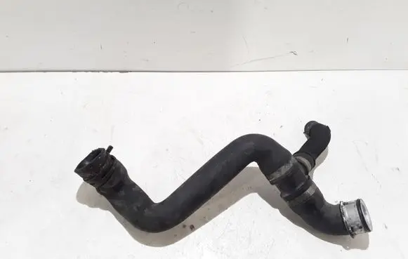 Mercedes-Benz R W251 Engine coolant pipe/hose