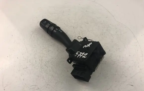 KIA Spectra Wiper turn signal indicator stalk/switch 202003393