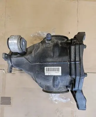 Mercedes-Benz E A207 Rear differential 2043502414 247