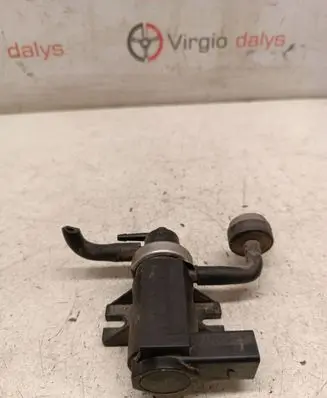 Volkswagen Touareg I Turbo solenoid valve 1j0906627