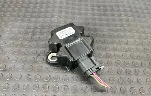 Mercedes-Benz GLC AMG ESP acceleration yaw rate sensor A0065422618
