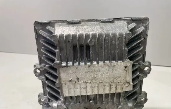 Citroen C4 I Engine control unit/module 9656171680 5WS40201C 228500456
