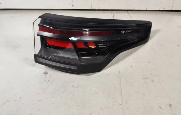 Volkswagen Tiguan Rear/tail lights 571945208 82470201