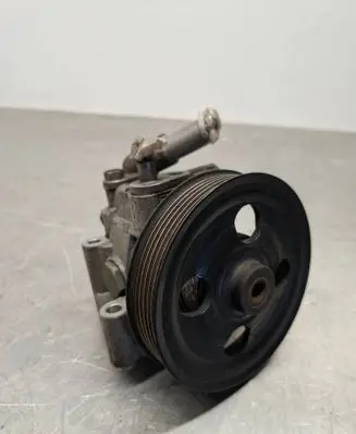 Ford Mondeo MK IV Power steering pump 6G913A696CD