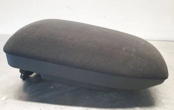 Toyota Auris E180 Armrest 5881202130