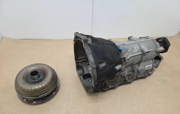 BMW 3 F30 F35 F31 Automatic gearbox 8HP45 7647340 4709658X8B