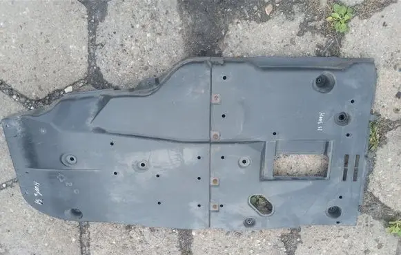 Lexus IS III XE30 Engine splash shield/under tray 5762730061