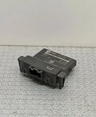 Volkswagen Golf V Gateway control module 1K0907530E 0325 1K0907951
